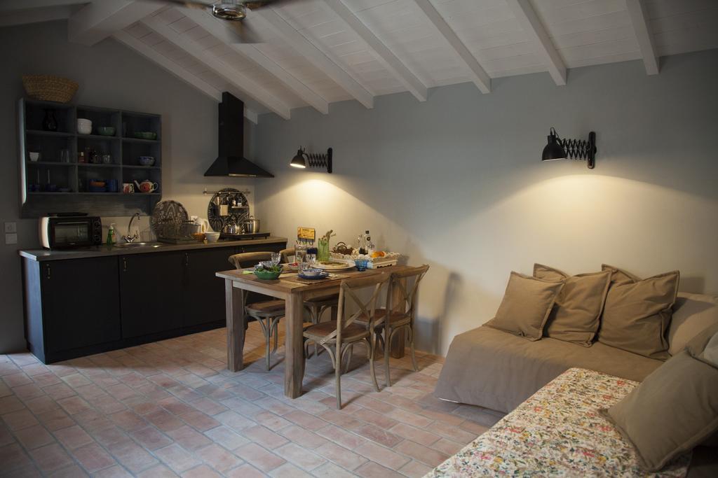 Quinta Rosa Amarela Bed and Breakfast Boliqueime Kamer foto